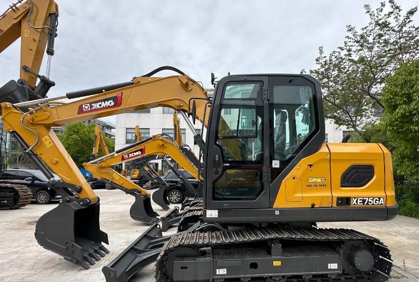 XCMG XE75GA