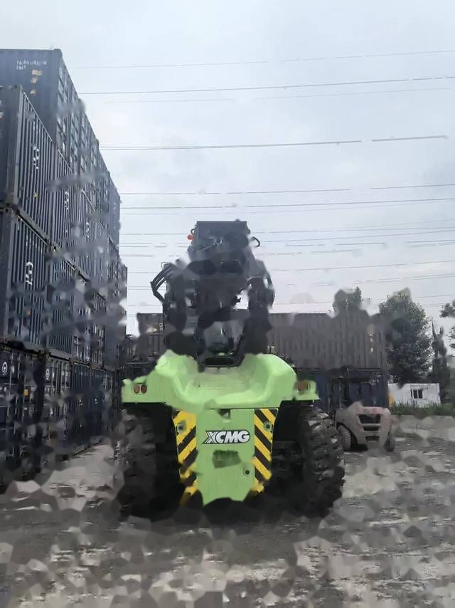 XCMG XCS45正面吊运