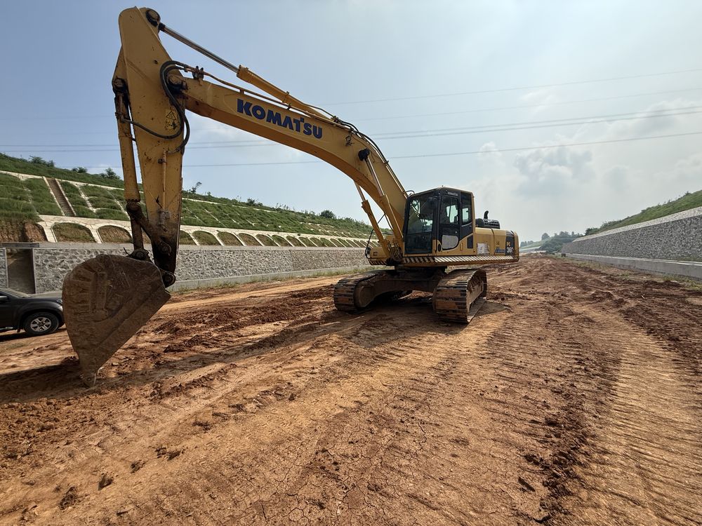 Komatsu PC360-8M0(SE)