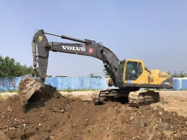 Volvo EC360LC
