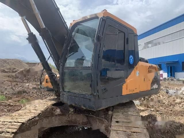 Hyundai R215VSN