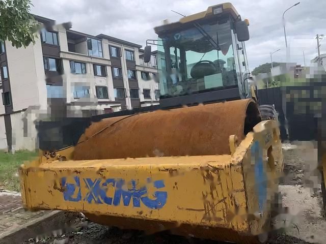 XCMG XS263H