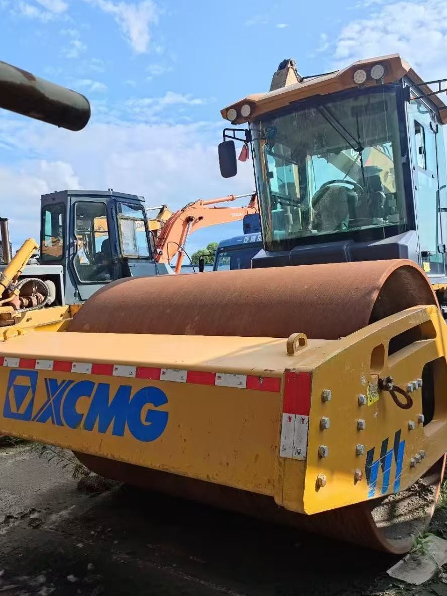 XCMG XS265H